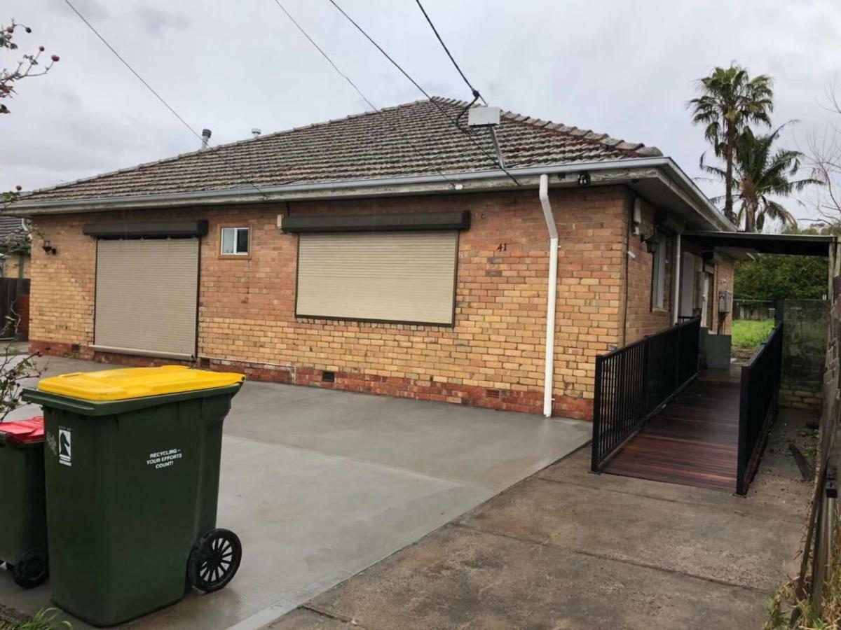 Melbourne Short Stay- Burwood Deakin Uni墨尔本民宿-迪肯大学burwood Buitenkant foto